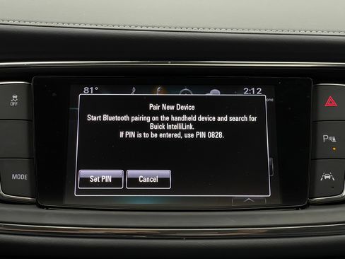 Used 2019 Buick Enclave Premium w/ Experience Buick Package FWD image 29