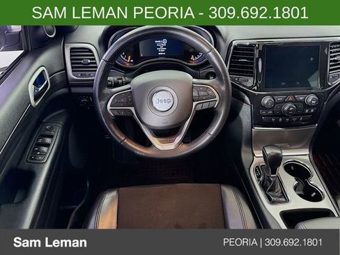 Used 2021 Jeep Grand Cherokee Laredo X image 23
