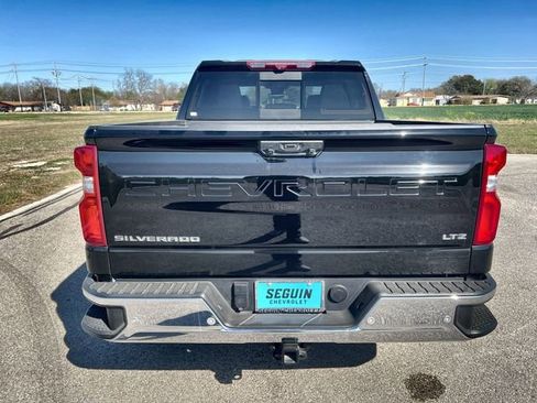 Used 2024 Chevrolet Silverado 1500 LTZ w/ Technology Package image 31