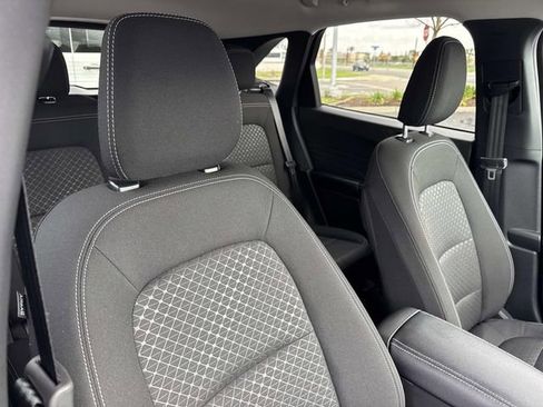 Used 2025 Ford Escape Active image 36