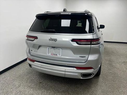 Certified 2022 Jeep Grand Cherokee L Summit w/ Advanced Protech Group IV image 7