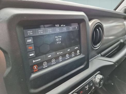 Used 2021 Jeep Wrangler Unlimited Sport AWD/4WD image 22