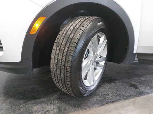 Used 2025 Buick Envista Preferred FWD image 32