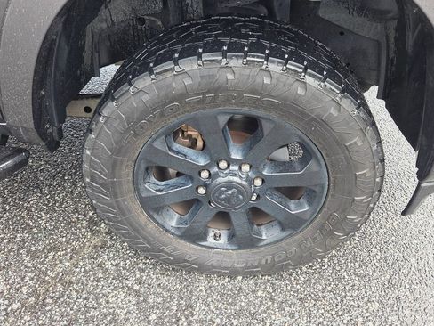 Used 2020 RAM 2500 Laramie w/ Night Edition AWD/4WD image 14