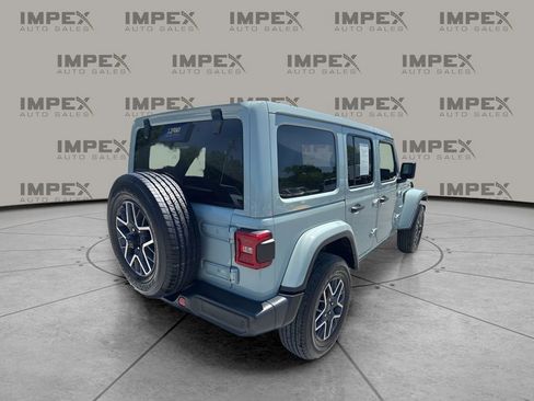 Used 2024 Jeep Wrangler Unlimited Sahara w/ Safety Group AWD/4WD image 5