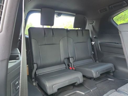 New 2026 Lexus LX 600 4WD w/ Luxury Package image 15