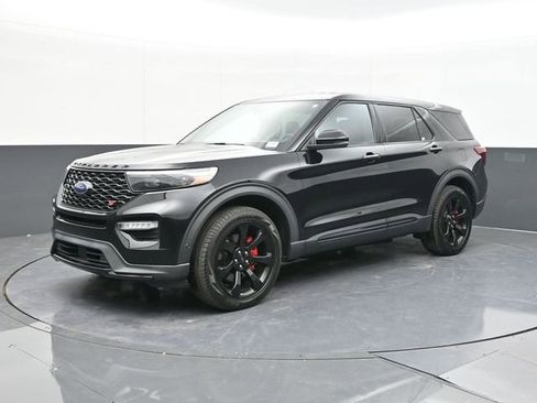 Used 2022 Ford Explorer ST w/ Equipment Group 401A image 5