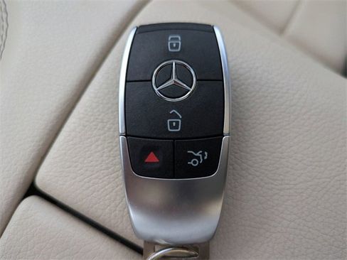 Used 2020 Mercedes-Benz GLE 350 image 28