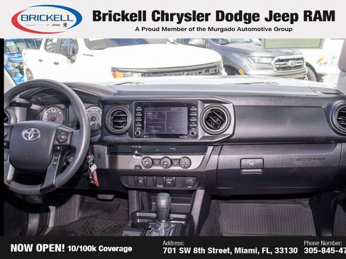 Used 2022 Toyota Tacoma SR w/ SR Convenience Package image 18