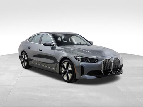 New 2026 BMW i4 xDrive40i w/ Premium Package AWD/4WD image 7
