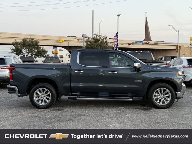 Used 2019 Chevrolet Silverado 1500 LTZ w/ LTZ Texas Edition RWD image 3
