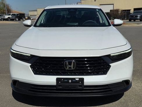 Used 2025 Honda Accord LX image 6