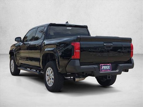 Used 2025 Toyota Tacoma SR RWD image 7