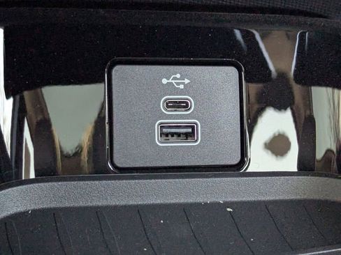 New 2025 Ford Mustang Mach-E Premium image 23