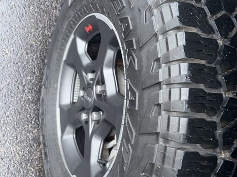 Used 2023 Jeep Gladiator Rubicon w/ Cold Weather Group image 12