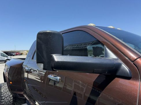 Used 2014 RAM 3500 Laramie AWD/4WD image 23