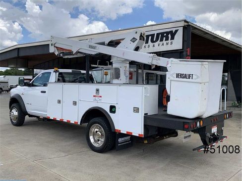 Used 2021 RAM 5500 Tradesman image 8