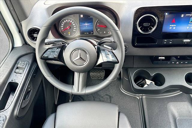 New 2026 Mercedes-Benz Sprinter 2500 image 19