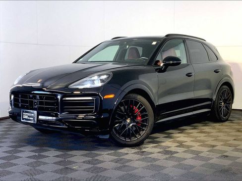 Certified 2021 Porsche Cayenne GTS AWD/4WD image 1