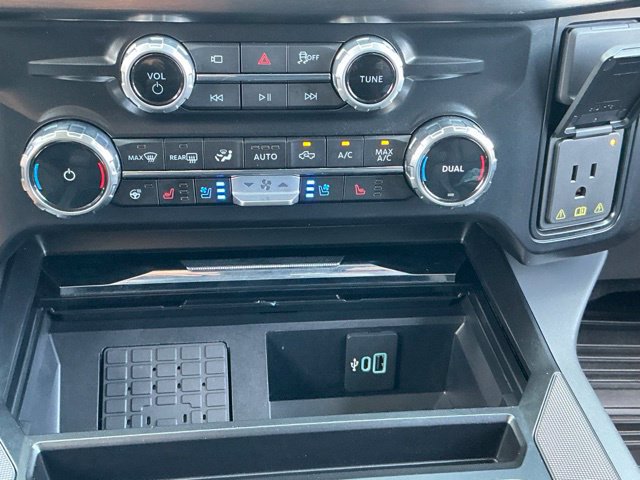 Used 2026 Ford F250 Lariat w/ Chrome Package AWD/4WD image 29