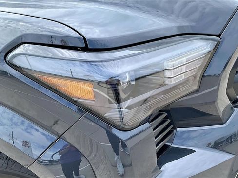 New 2026 Toyota Tacoma SR AWD/4WD image 13