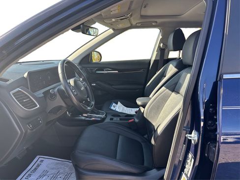 Used 2024 Kia Seltos SX w/ SX Sunroof Package image 9