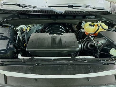 Used 2022 Cadillac Escalade Premium Luxury image 34