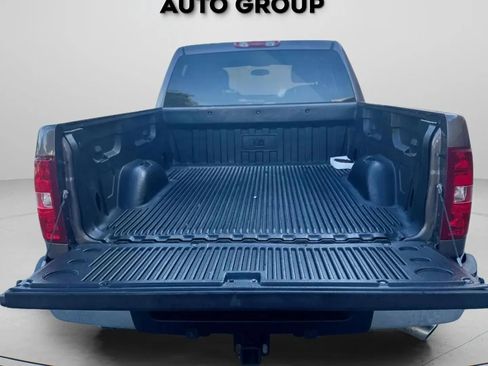 Used 2008 Chevrolet Silverado 2500 LT w/ 2LT Convenience Package image 15