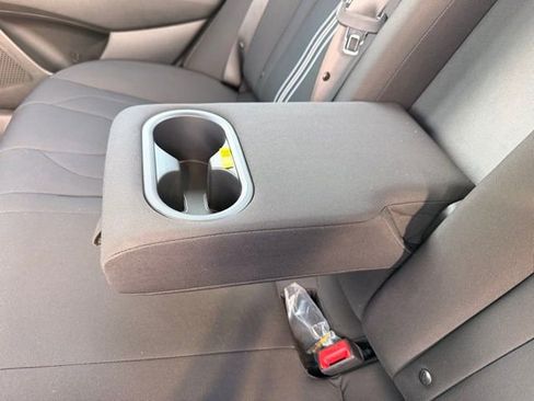 New 2026 Hyundai Elantra Sport FWD image 27