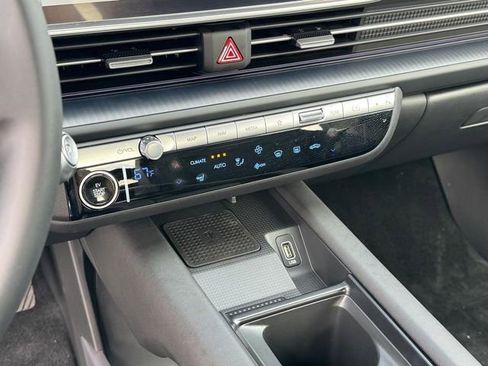 New 2025 Hyundai Ioniq 6 SEL AWD/4WD image 19