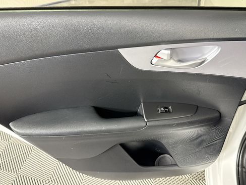 Used 2024 Kia Forte LX FWD image 24