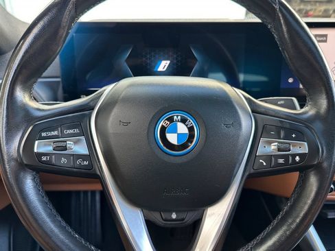 Used 2023 BMW i4 eDrive35 w/ Premium Package RWD image 26