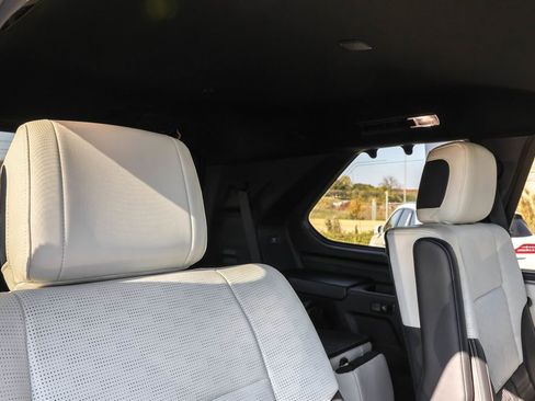 Used 2023 Toyota Sequoia Capstone image 31