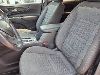 Used 2022 Chevrolet Equinox LT