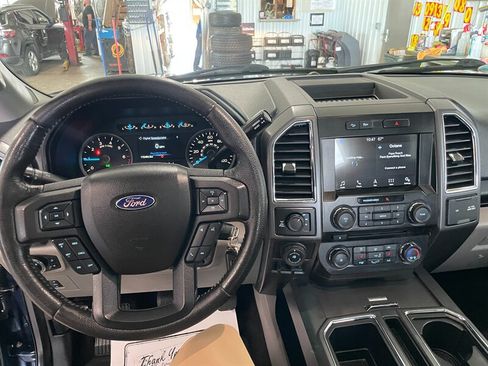 Used 2016 Ford F150 XLT w/ Equipment Group 302A Luxury AWD/4WD image 8