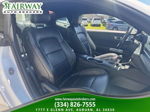 Used 2024 Ford Mustang Premium image 11