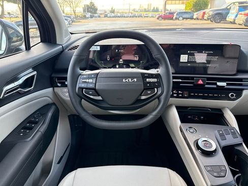 New 2026 Kia Sportage EX image 21