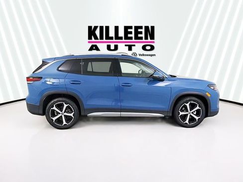 New 2026 Volkswagen Tiguan SE image 8