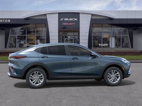New 2026 Buick Envista Preferred w/ Convenience I Package FWD image 5