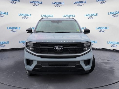 New 2027 Ford Expedition Platinum w/ Driver's Package RWD image 12
