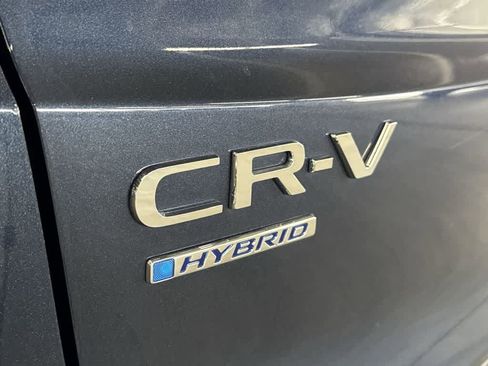 Used 2025 Honda CR-V Sport image 11