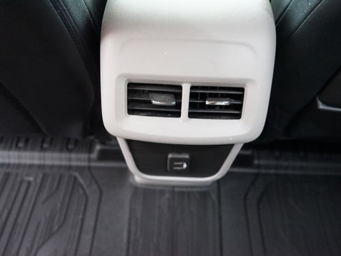 Used 2022 GMC Terrain SLE w/ Driver Convenience Package image 21