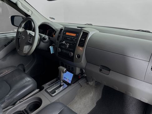 Used 2012 Nissan Frontier SL image 33
