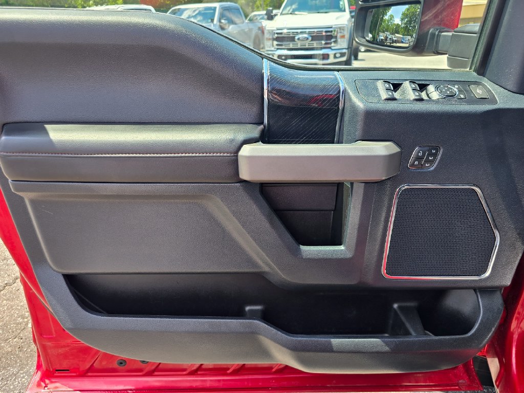 Used 2022 Ford F350 Platinum AWD/4WD image 9
