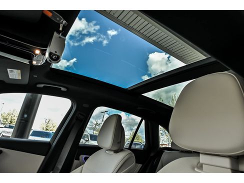 New 2026 Mercedes-Benz GLC 300 4MATIC image 8