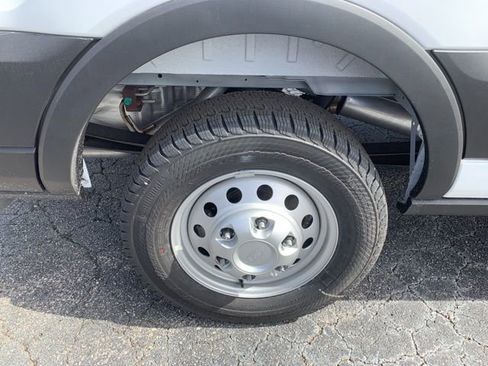 New 2025 Ford Transit 250 Base image 38