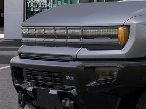 New 2026 GMC Hummer EV 3X w/ Carbon Fiber Edition Package AWD/4WD image 13