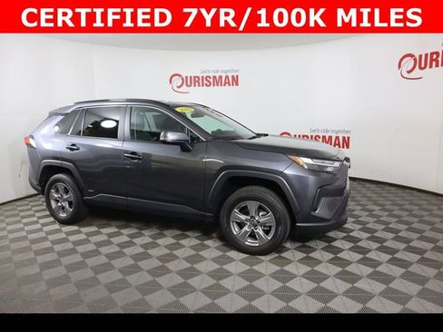 Used 2025 Toyota RAV4 XLE image 16