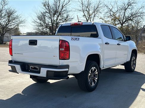 Used 2022 Chevrolet Colorado Z71 w/ Safety Package image 8