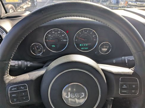 Used 2016 Jeep Wrangler Sahara w/ Connectivity Group image 24
